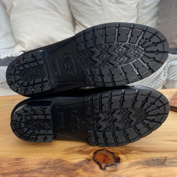 UGG Sienna Waterproof Rain Boot - Picture 5 of 8